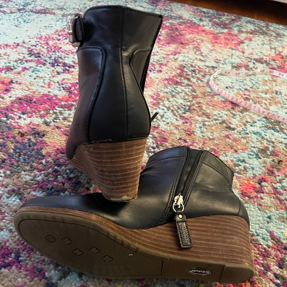 Dr. Scholl’s black leather wedge bootie with buckle detail - Picture 6 of 8